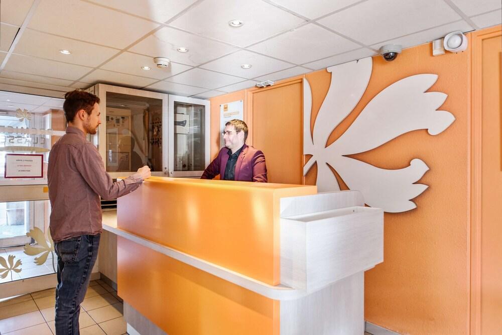 Premiere Classe Montelimar Nord - A7 Sortie 17 Les Tourrettes Exterior photo